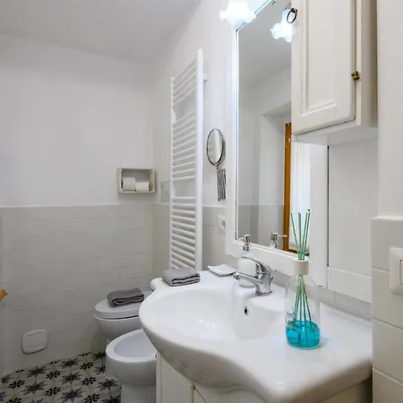 Beautiful In Сasa de vacaciones Porto Potenza Picena